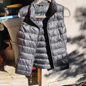 Eddie Bauer Women's Charcoal Quilted Vest